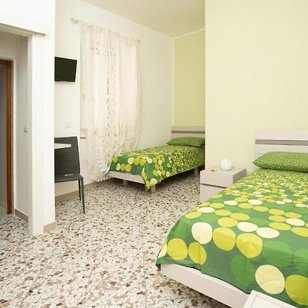 Vitetum Bed & Breakfast Bitetto Bagian luar foto